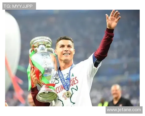 成都排球队在欧锦赛上的拼搏历程与荣耀时刻回顾