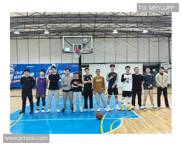 成都篮球队中路突破革新探讨与未来发展趋势分析